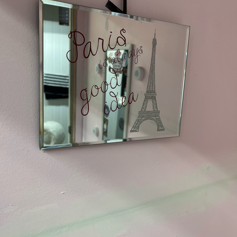 Table Mirror - Picture 2 of 3